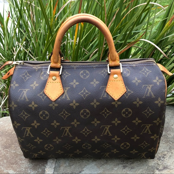 Louis Vuitton Handbags - 💯 Authentic Louis Vuitton Monogram Speedy 30 💼